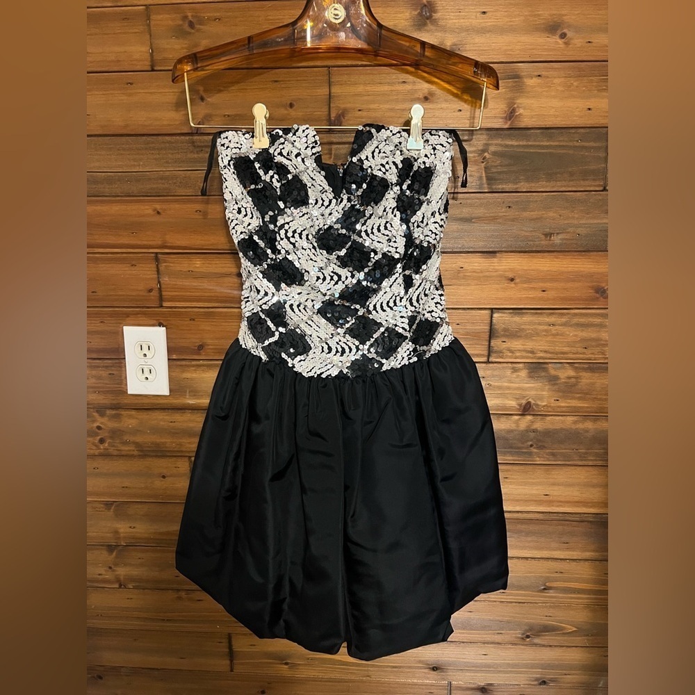 Jessica Mcclintock Gunne Sax Sequin strapless mini dress size 9/10 - Picture 2 of 8
